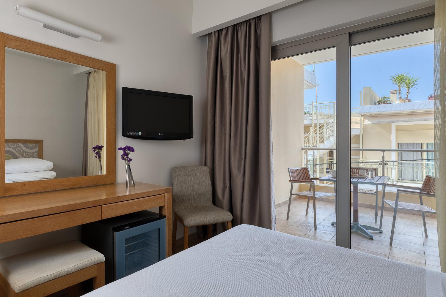 Almira Hotel Arkoudi Extérieur photo
